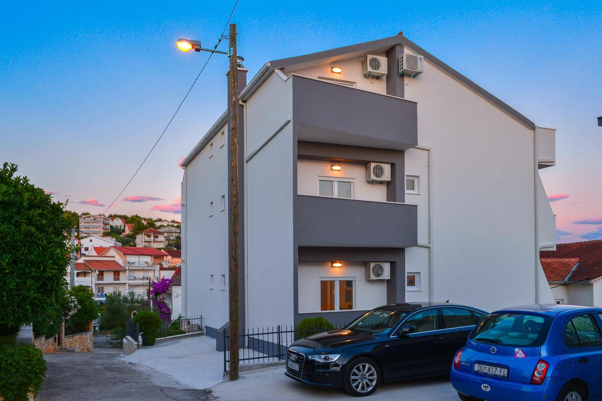 Luxury Apartments Villa Tea Трогір Екстер'єр фото