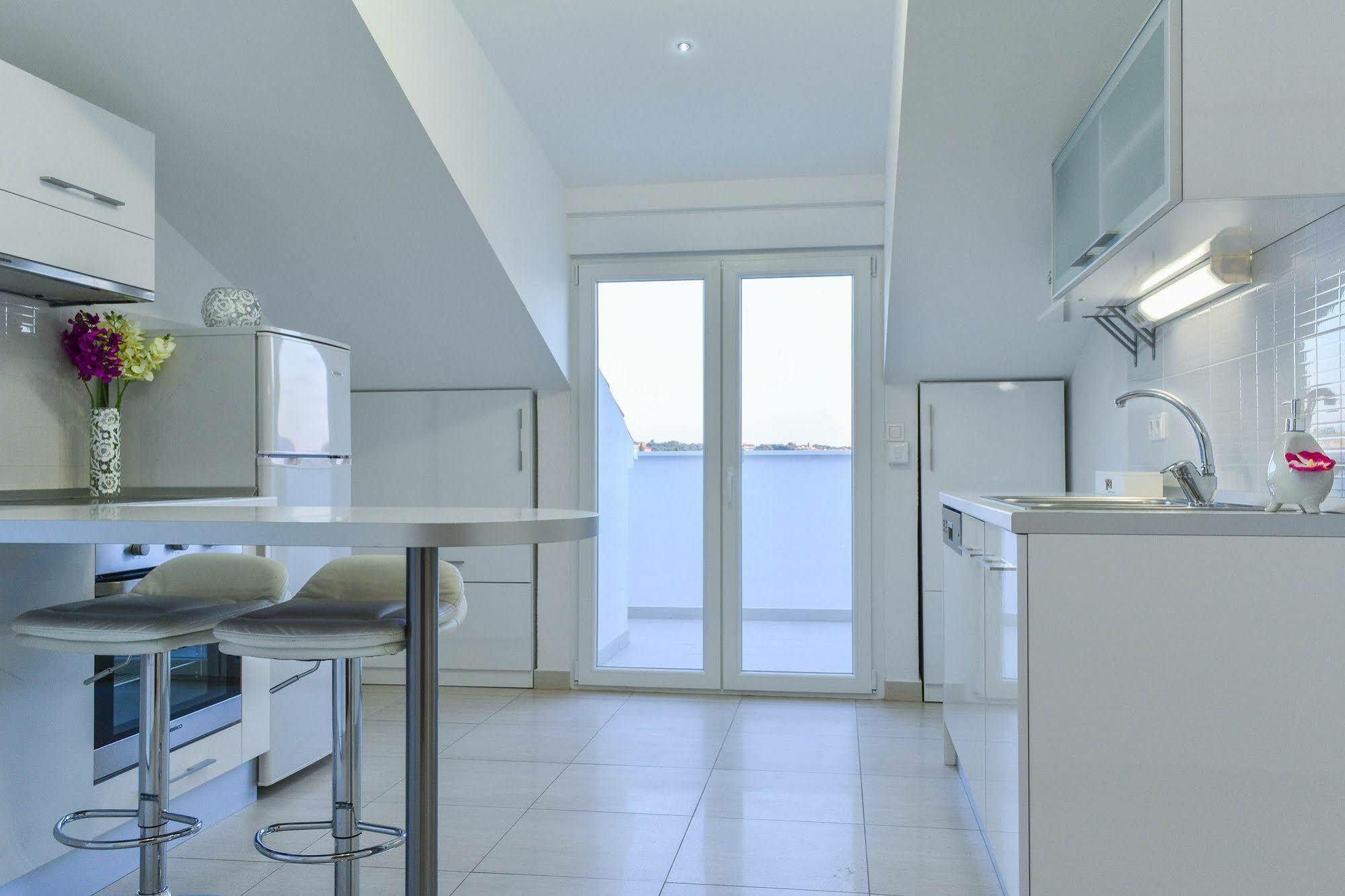Luxury Apartments Villa Tea Трогір Екстер'єр фото