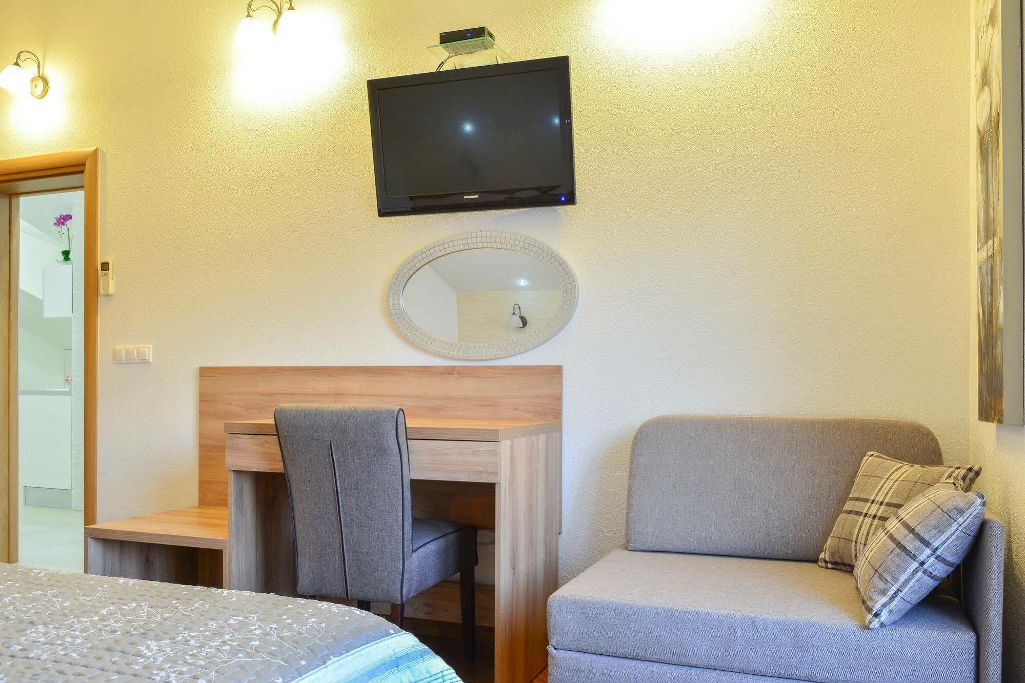 Luxury Apartments Villa Tea Трогір Екстер'єр фото